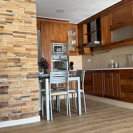 Casa Abuela Peregrina San Salvador de Poio